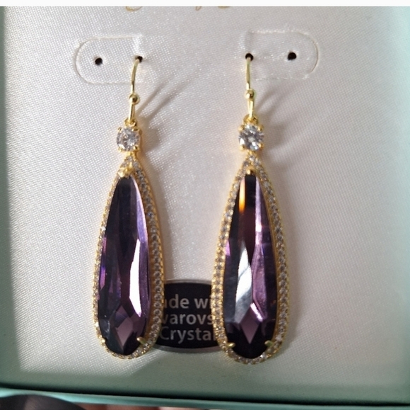 NIB Swarovski Crystal Elements Purple And Gallery Gold Earrings - Picture 3 of 3